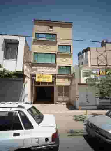 جلوبندی و آهنگری اطمینان در رسالت مشهد