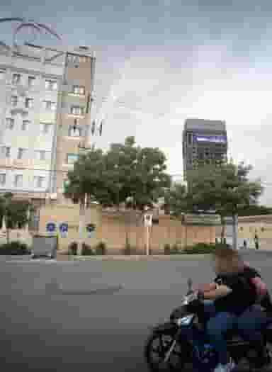تعمیرگاه مکانیکی و جلوبندی ثامن در پایین خیابان مشهد