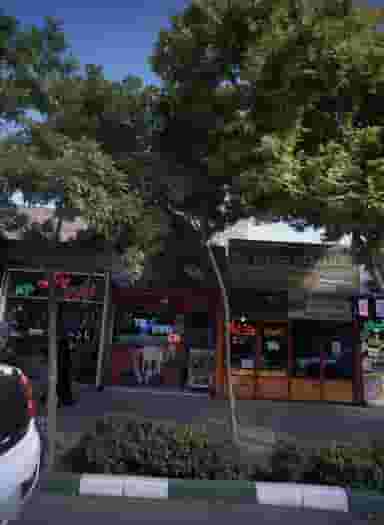 تعمیرگاه جهان رو در عبادی مشهد