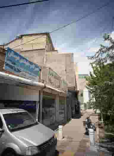 تعمیرگاه و جلوبندی دوستان در کارگران مشهد