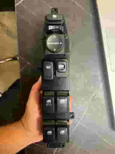 تعمیرگاه هیوندا و کیا خورشیدی در محمدیه شیراز