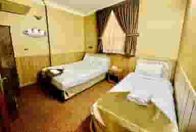 هتل‌آپارتمان فارس در بالا خیابان مشهد