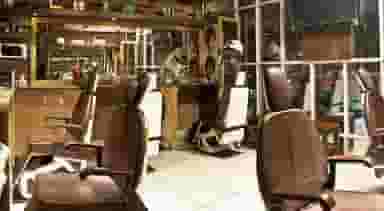 آموزشگاه پیرایش مردانه مهدی در ایثار مشهد