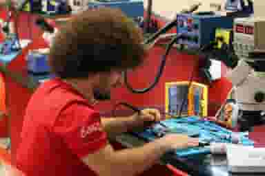 آموزشگاه پل در صیقلان رشت