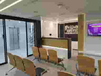 آزمایشگاه دکتر خلیفه در زنبیل آباد قم