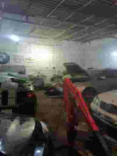 کارگاه مکانیکی استاد رحیم مقدم در آخر آسفالت اهواز