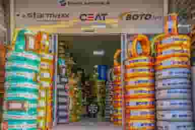 فروشگاه لاستیک ملایی قم