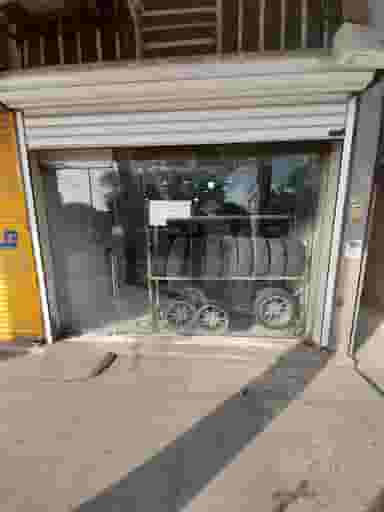 لاستیک برادران حیدری در زیباشهر اهواز