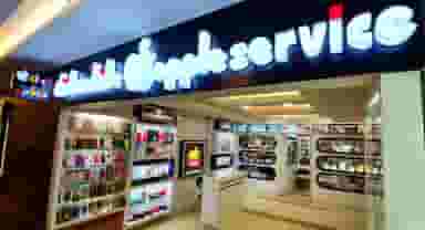 فروشگاه موبایل کلیک در خیابان تبریز