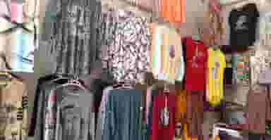 پوشاک و کیف مهدیس قم