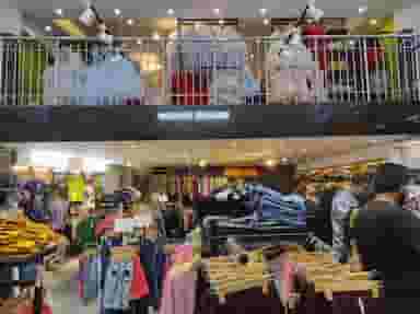 فروشگاه لباس کودک نهال در فادی محله آمل