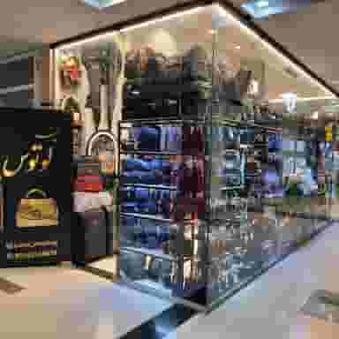 فروشگاه کیف لوتوس در شهید آوینی مشهد