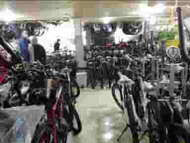 فروشگاه ایران دوچرخه در ابونصر شیراز