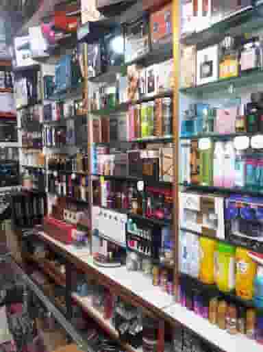 لوازم آرایشی آراسما در برغان کرج