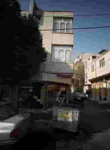 فروشگاه لوازم آرایشی در نبی اکرم 