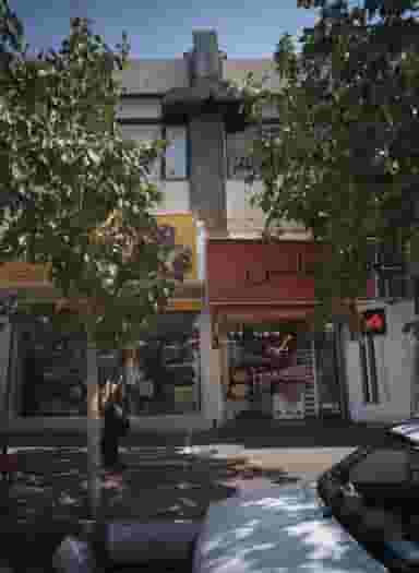 فروشگاه لوازم ارایشی ستایش در نارمک جنوبی 