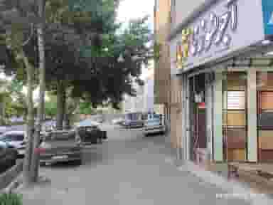 فروشگاه آجر نسوز نژیار در قطارچیان سنندج