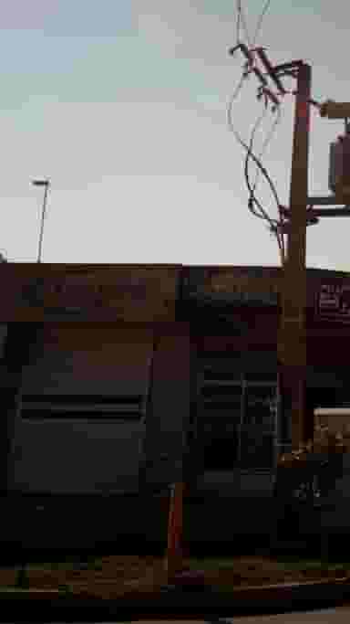 فروشگاه لوازم بهداشتی و ساختمانی بردران رستمی کوی برق ساری