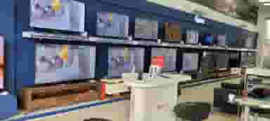 جی پلاس قلهک ۲۸ در قلهک 