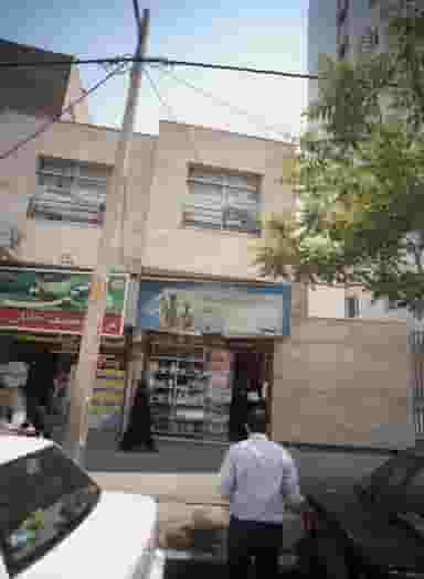 گالری گنجینه در آب و برق مشهد