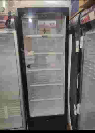 فروشگاه نوین سرما در کورش خرم‌آباد