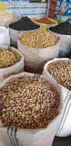 خشکبارطلای سبز صفا در راسته کوچه تبریز