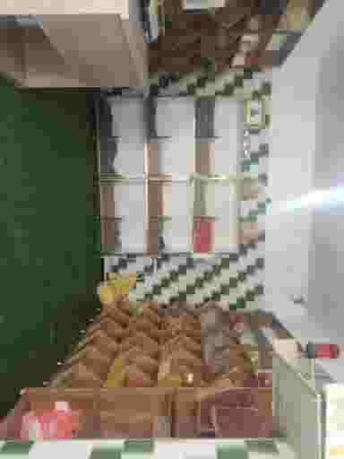 آجیل و خشکبار بابا قدرت در قاسم آباد یزد