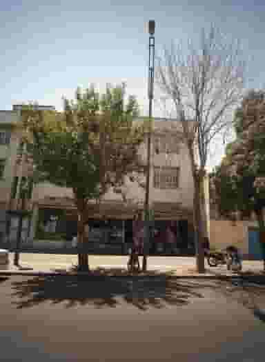 لوازم یدکی و تعمیرگاه آرش در امیربهادر 