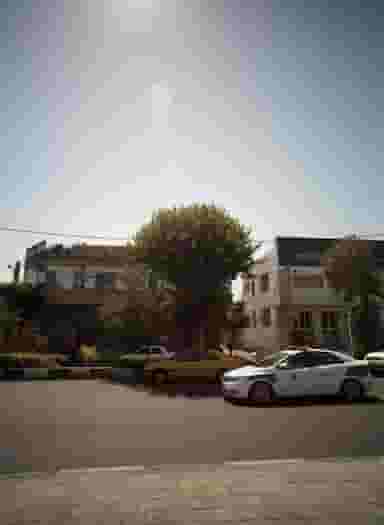 تعمیرگاه اتومبیل در باغ آذری 