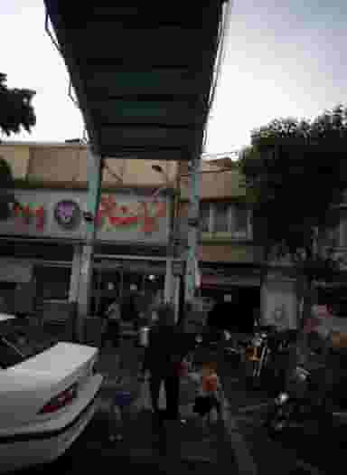 تعمیرگاه و لوازم یدکی موتور امین در گمرک 