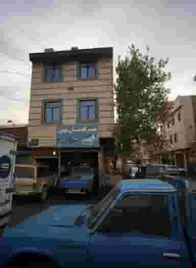 تعمیرگاه نیسان موتور در اتحاد 