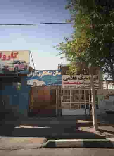 سالن صافکاری ذوقی در نیزه مشهد