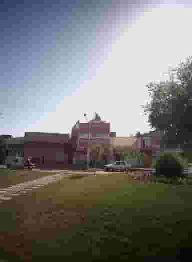 اتو کلینیک تخصصی خودرو در رده مشهد