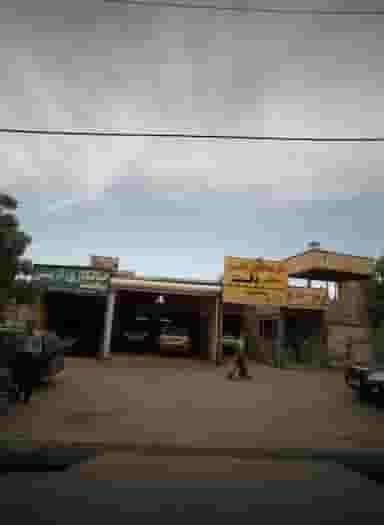 سالن صافکاری نقاشی و سیمکشی دقت در ایثارگران مشهد