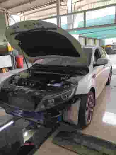 تعمیرگاه مجاز ستاره خودرو کوی ولیعصر شیراز