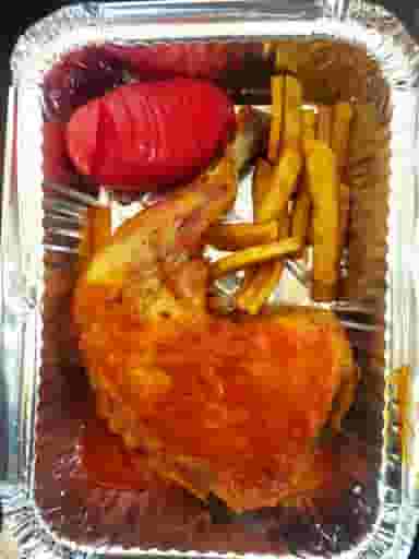 کافه رستوران برگ سبز صفا در مارلیک ملارد