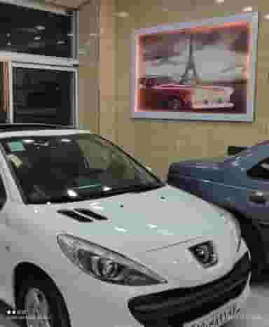 رستوران کارن در گلها رباط‌کریم