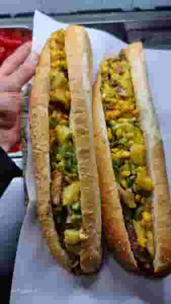 فست فود رحمان و محمد در مهدیه قرچک