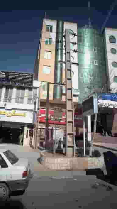 دکتر گلناز باقری رودهن