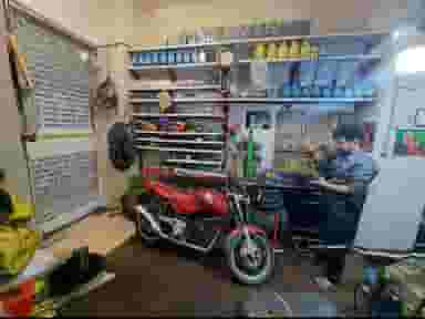 موتور سازی حاج علی در فاز ۴ پرند