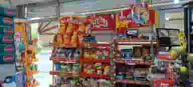 آریا مارکت شهرک آیت الله مدنی همدان