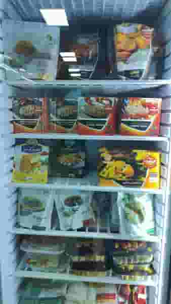 قرمز مارکت شهرک اتحاد سمنان