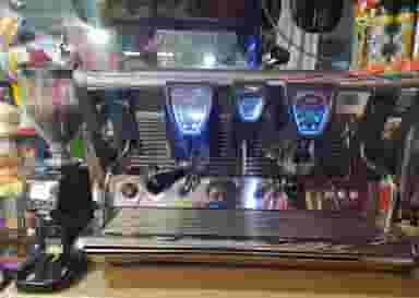 سوپر مارکت کاکتوس در جانبازان خرم‌آباد