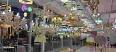 شهرلوستروساعت نورباران نسیم شهر