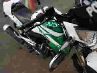 تعمیرات موتور سیکلت سیار در محل پنچری موتور در اراج 