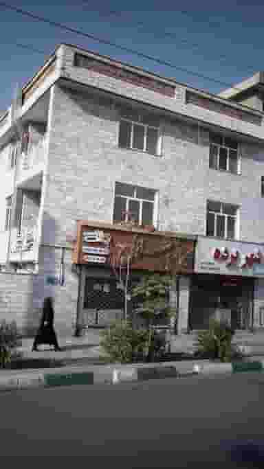 پیرایش جلال در گلستان 