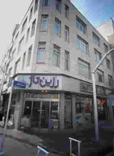 فروشگاه کالای خواب و لوازم خانه رزین تاژ در آشتیانی 