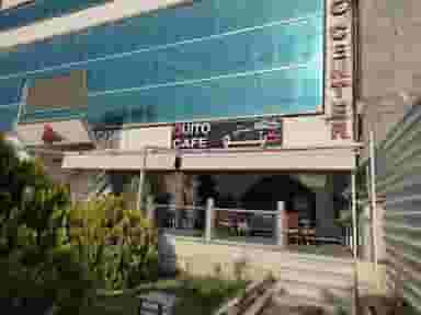 کافه بستنی کیتو در قدوسی غربی شیراز