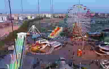 پارک شادی در آبشاهی یزد