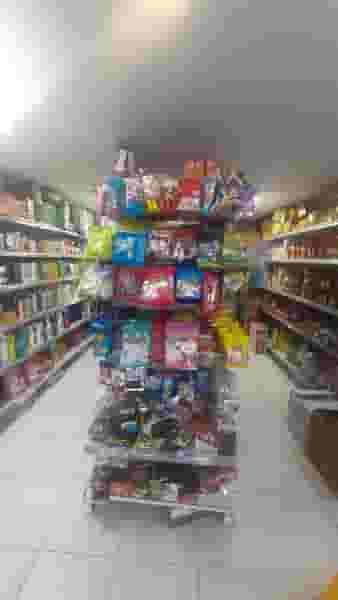 رستان مارکت در امیریه اصفهان